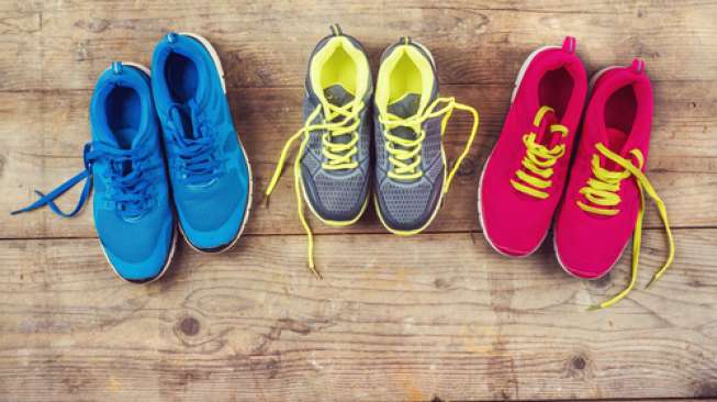 Cara Memilih Sepatu Olahraga yang Tepat untuk Aktivitas Anda